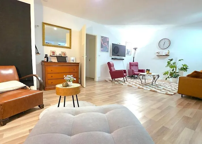 Фото Le Cosy Perpi 90M2 En Hyper Centre Ville Перпиньан